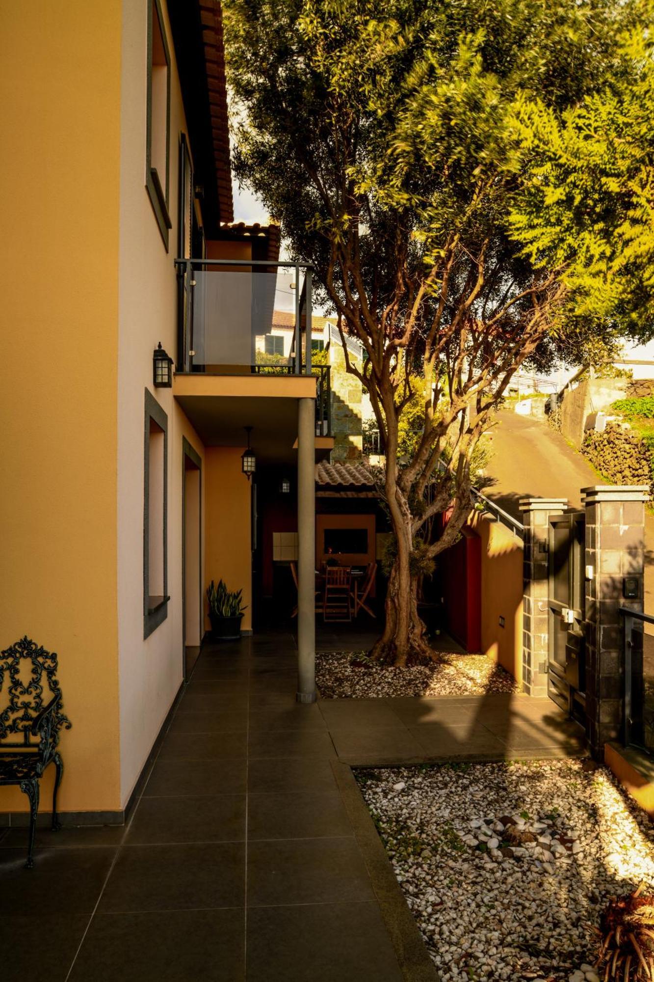 Вилла Bairos House - Coastal Escape Рибейра-Брава Экстерьер фото